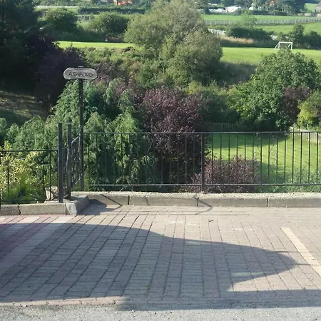 Ashford House 'the Snug' Private Hot Tub Fylingthorpe